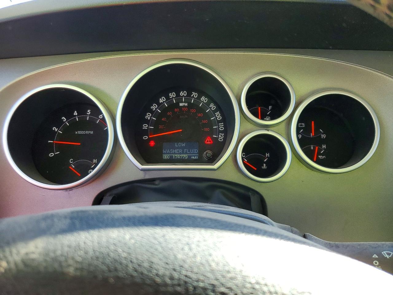 2010 TOYOTA SEQUOIA LIMITED photo 17