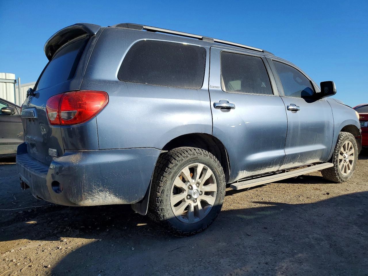 2010 TOYOTA SEQUOIA LIMITED photo 5