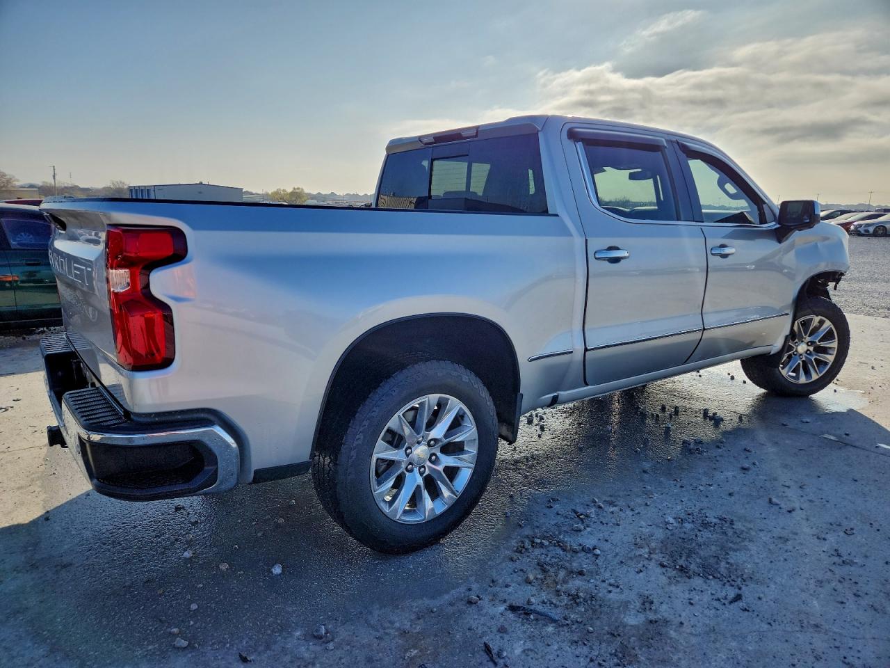 2021 CHEVROLET SILVERADO K1500 LTZ photo 3
