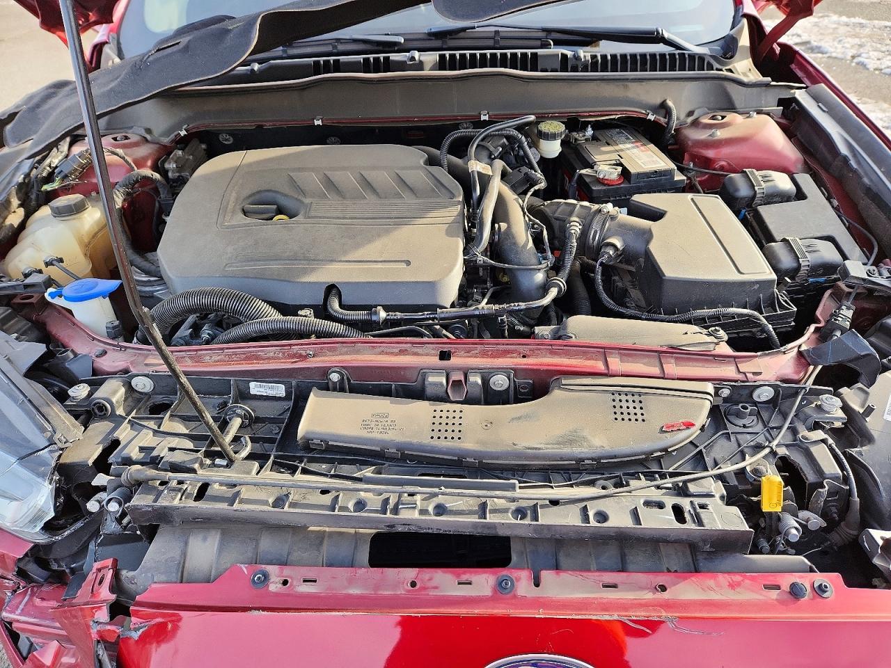 2015 FORD FUSION SE photo 11