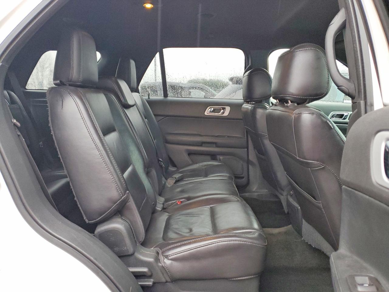 2013 FORD EXPLORER XLT photo 31
