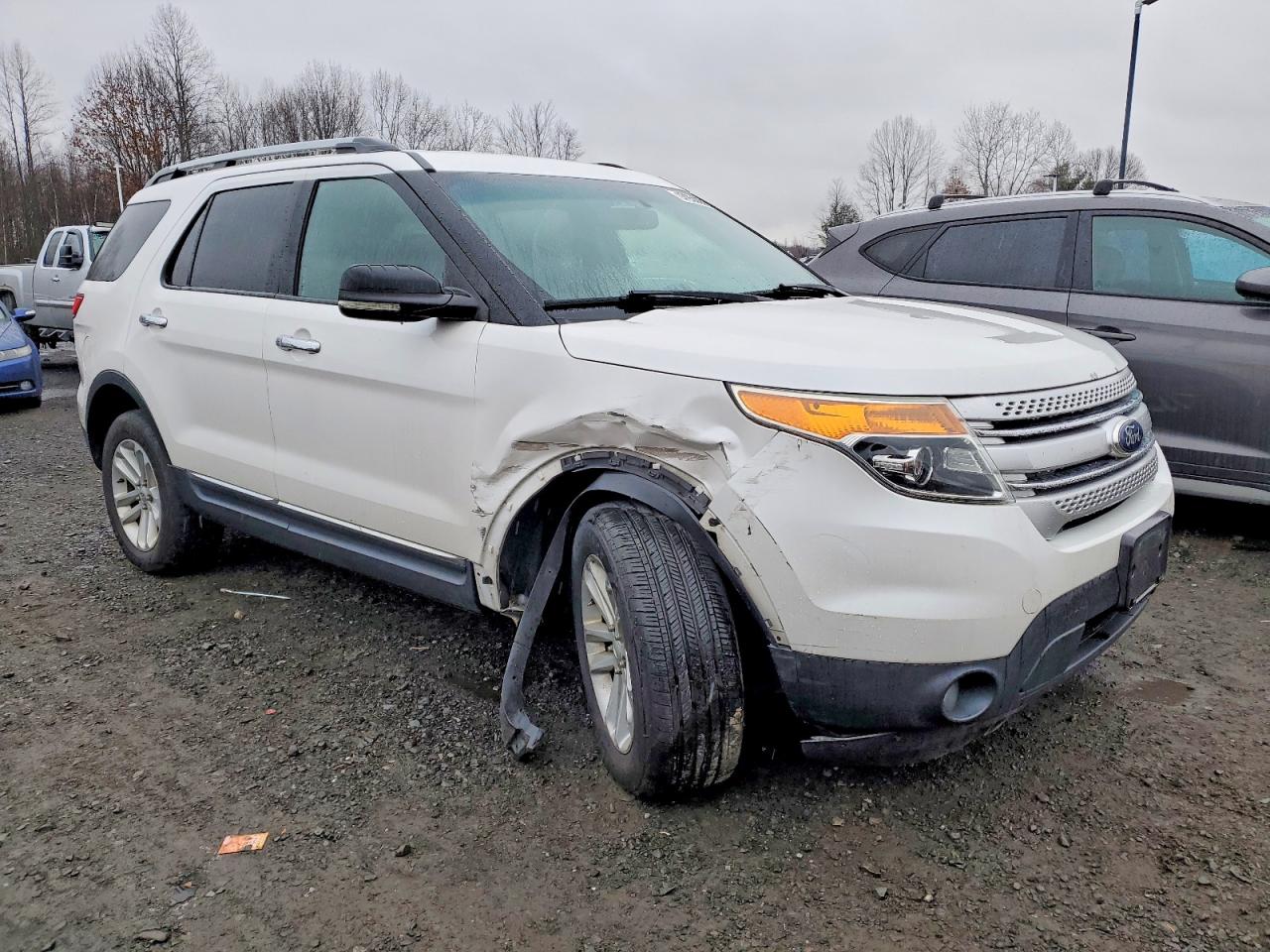 2013 FORD EXPLORER XLT photo 10