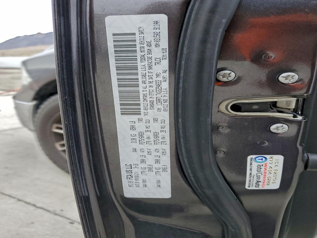 2016 RAM 1500 SLT photo 12