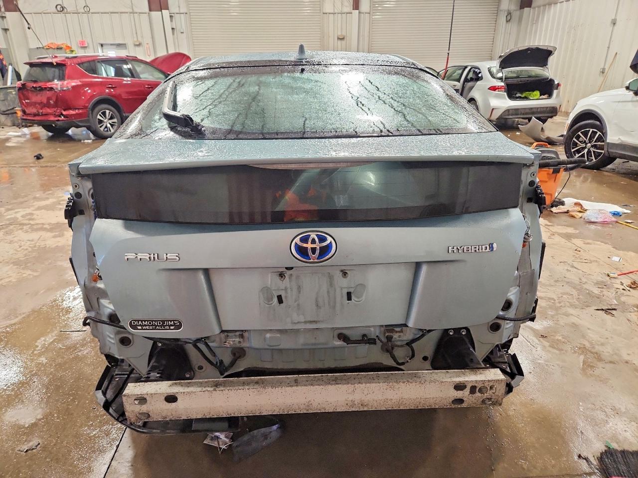2017 TOYOTA PRIUS FOUR TOURING photo 11