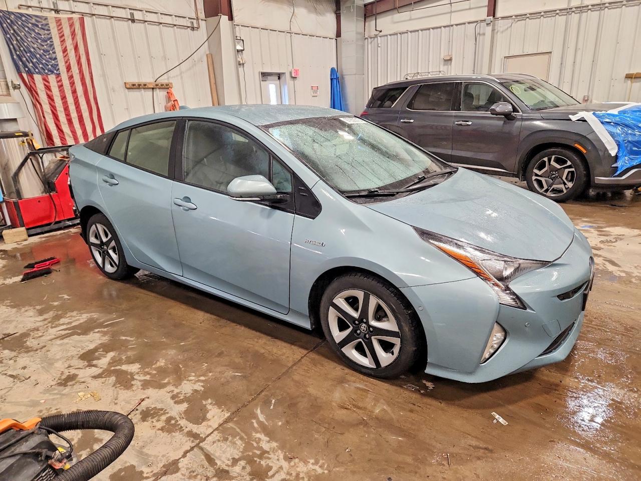 2017 TOYOTA PRIUS FOUR TOURING photo 7