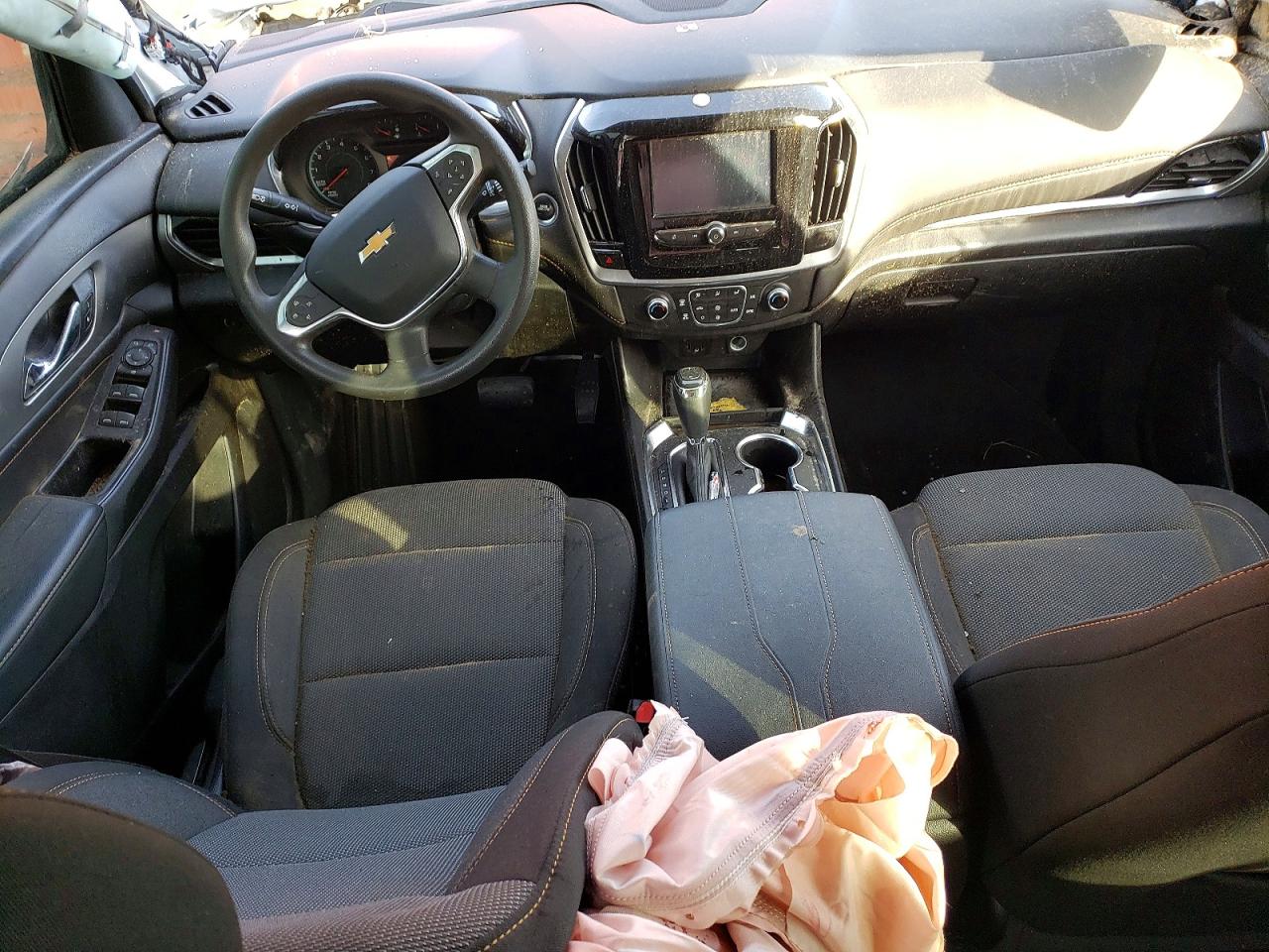 2019 CHEVROLET TRAVERSE LS photo 8