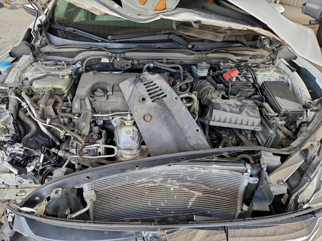 2016 HONDA CIVIC LX photo 21