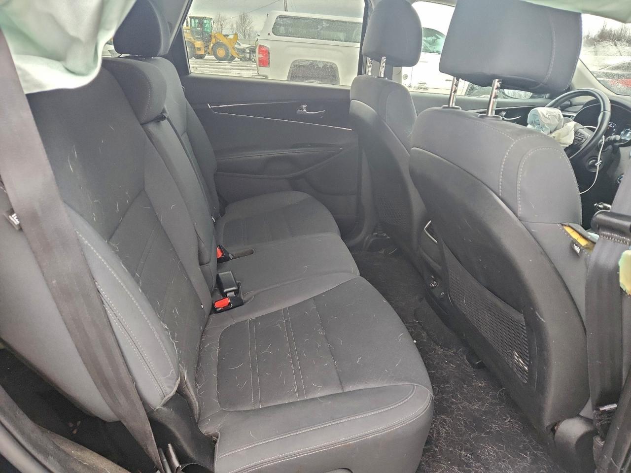 2017 KIA SORENTO LX photo 21