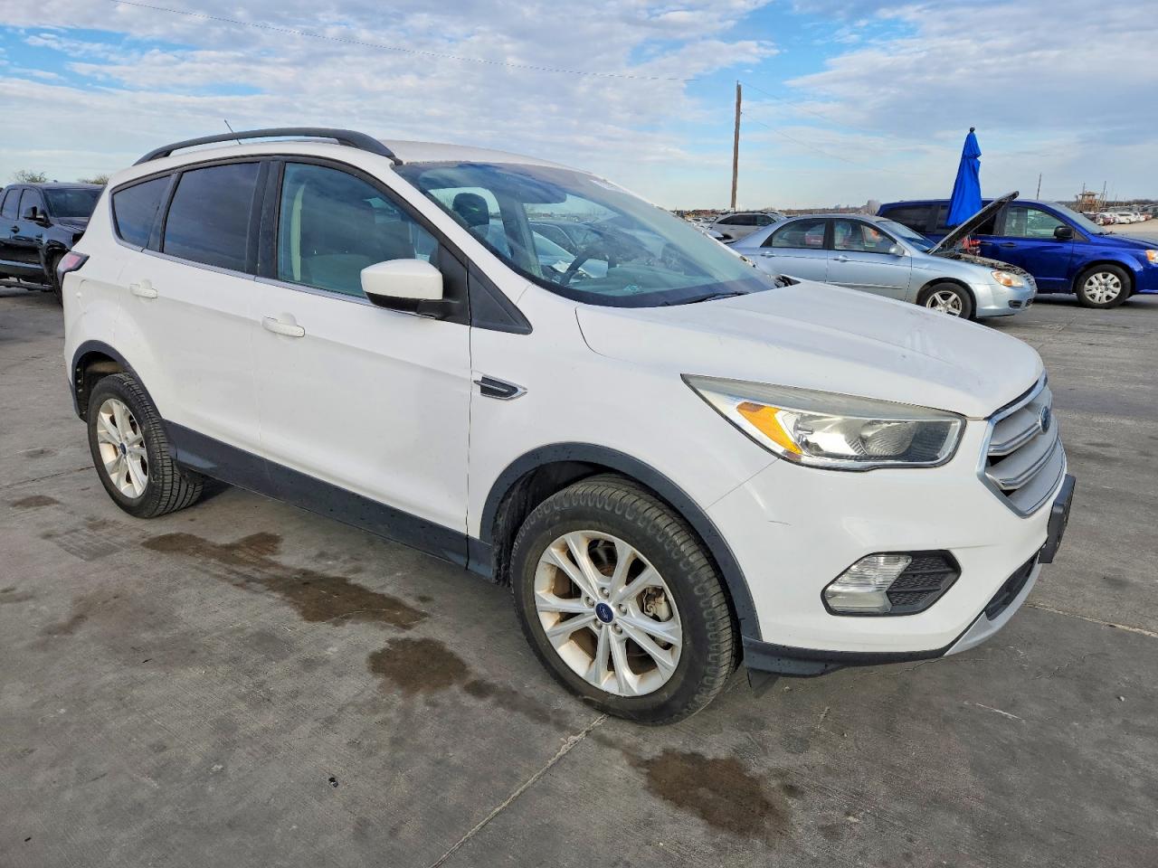 2018 FORD ESCAPE SE photo 10