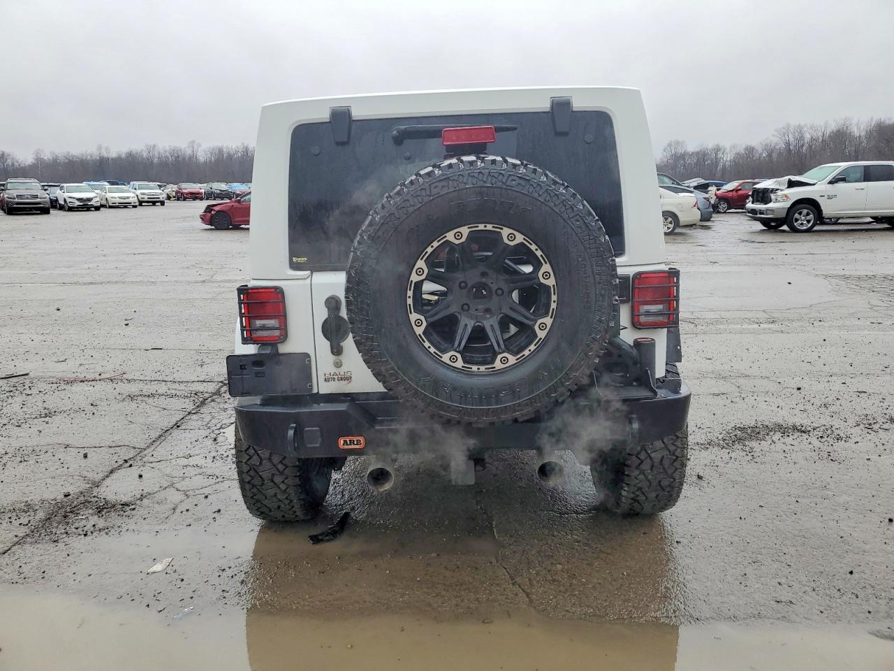 2015 JEEP WRANGLER UNLIMITED SAHARA photo 16