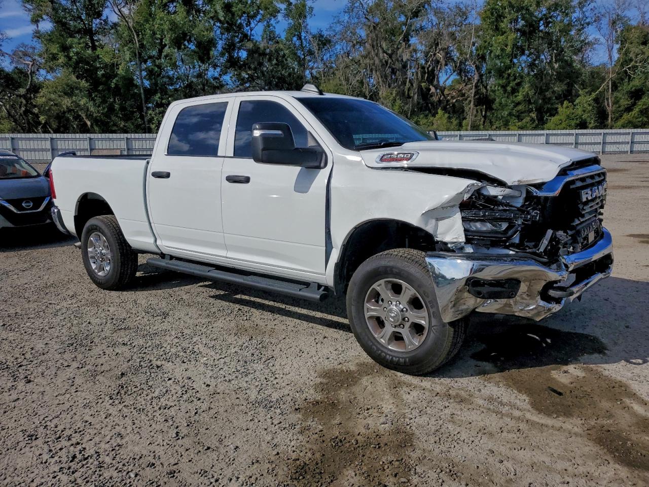 2025 RAM 2500 TRADESMAN photo 7