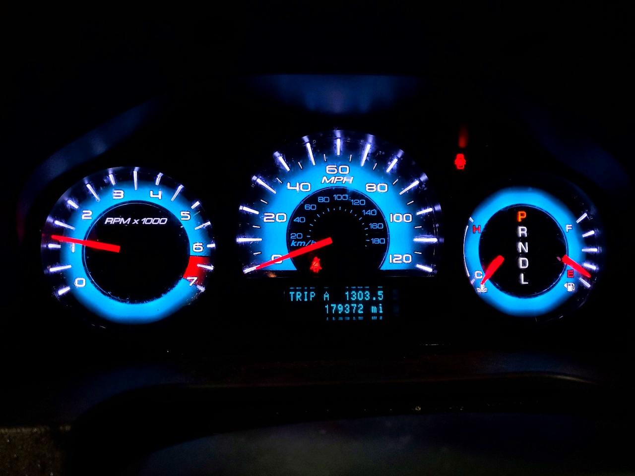 2010 FORD FUSION SE photo 25