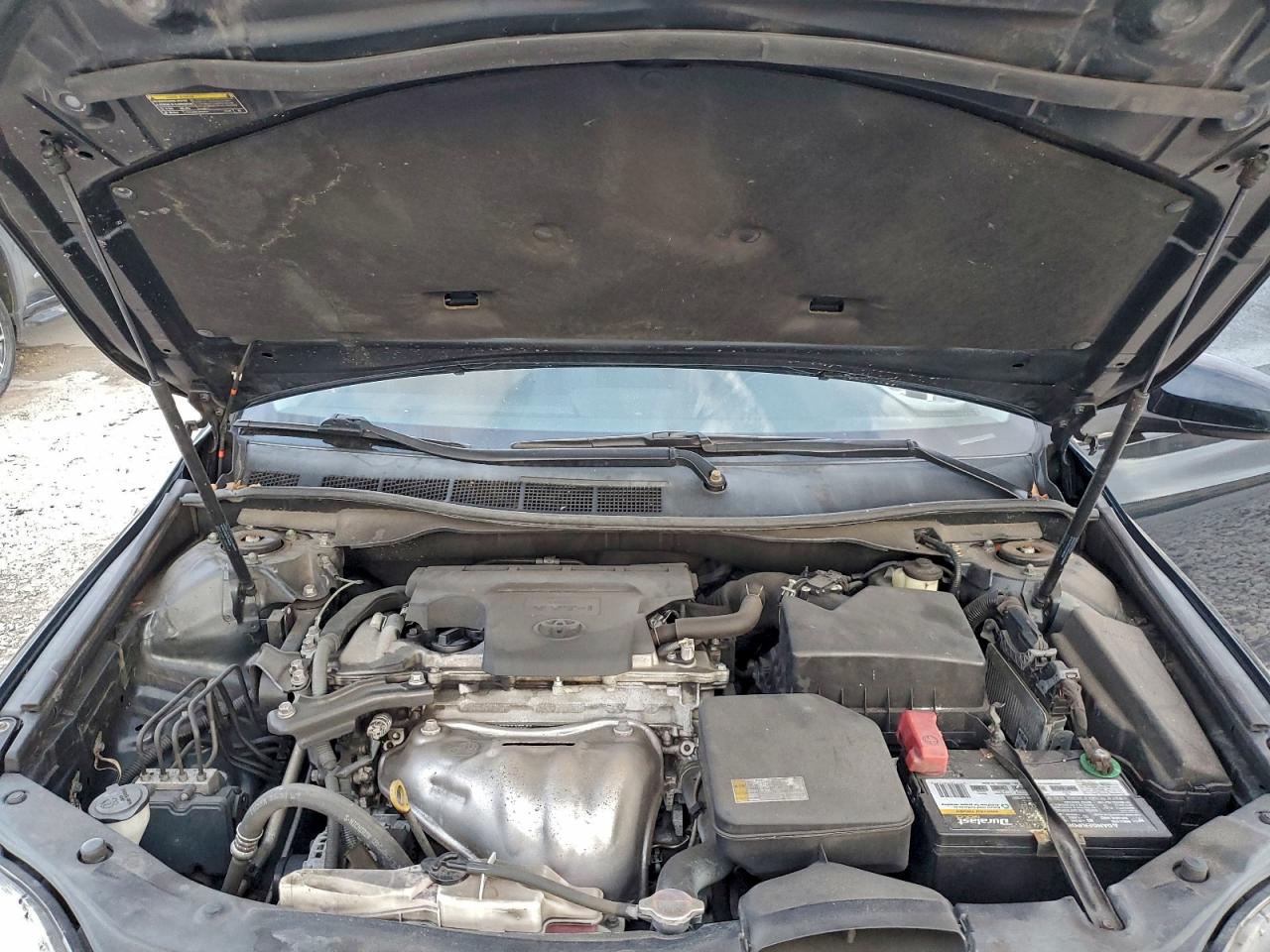 2016 TOYOTA CAMRY LE photo 11