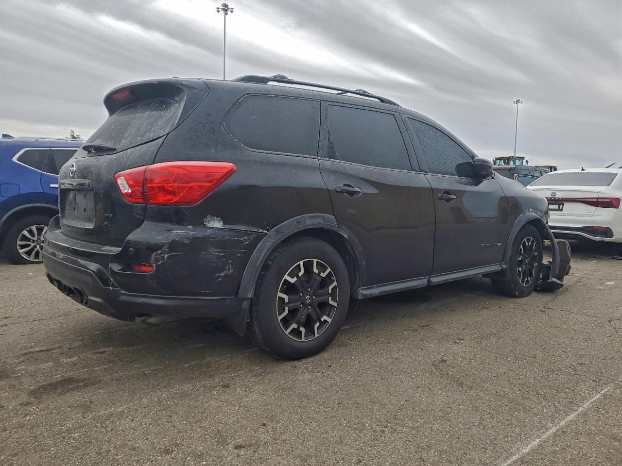 2020 NISSAN PATHFINDER SL photo 3