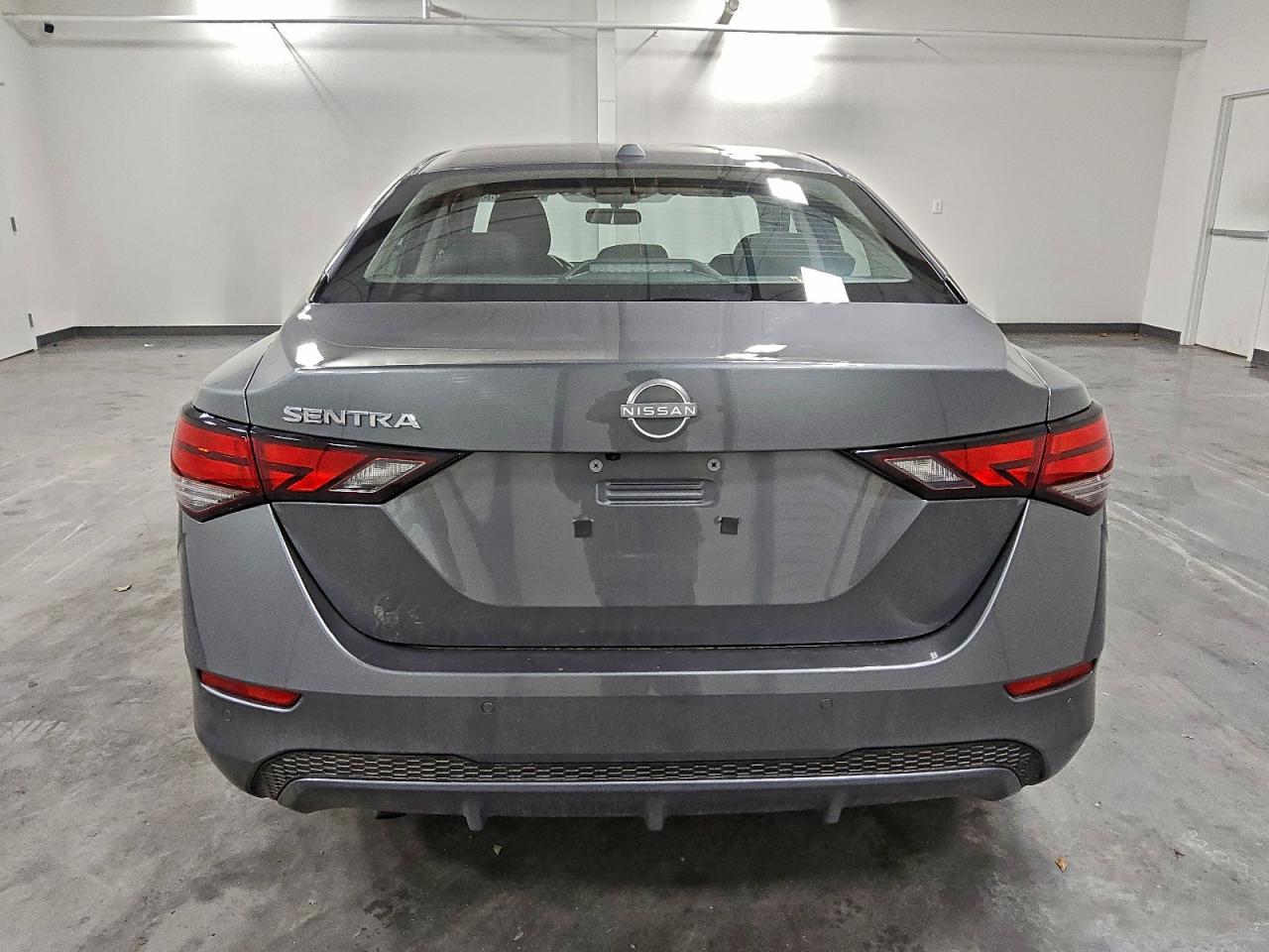 2025 NISSAN SENTRA SV photo 6