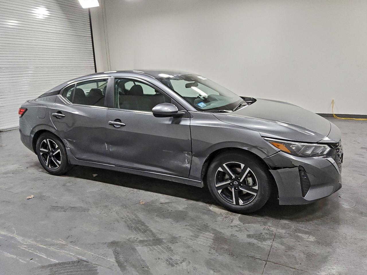 2025 NISSAN SENTRA SV photo 4