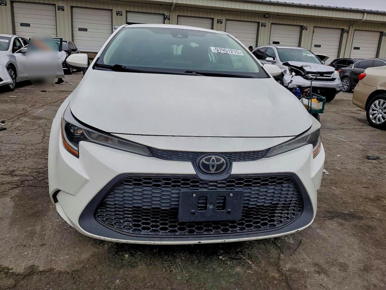 2020 TOYOTA COROLLA LE photo 9