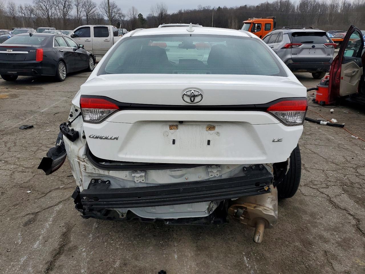2020 TOYOTA COROLLA LE photo 11