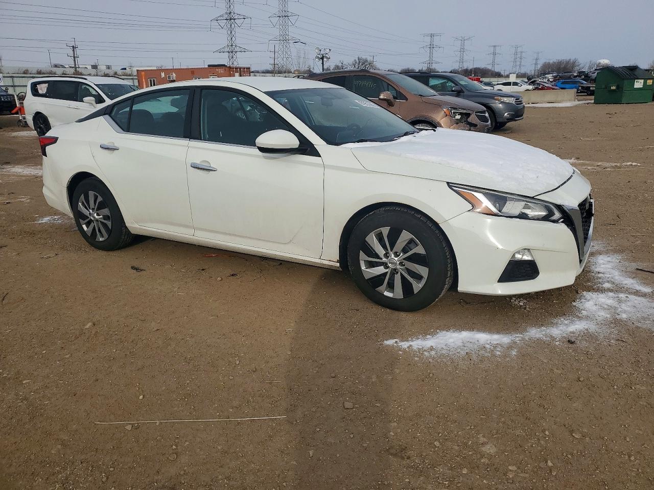 2019 NISSAN ALTIMA S photo 4