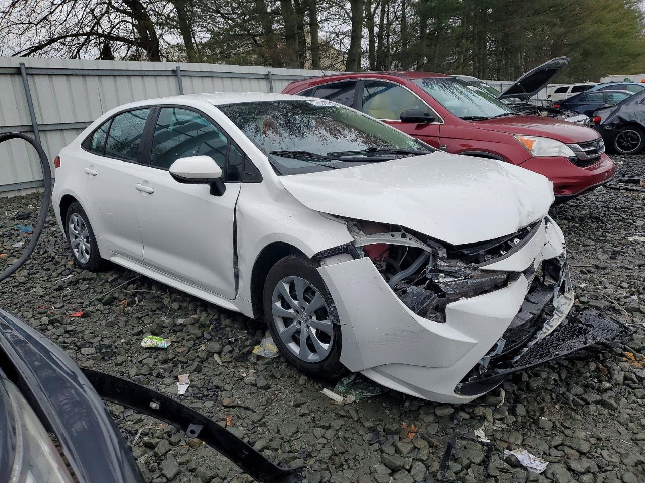 2021 TOYOTA COROLLA LE photo 4