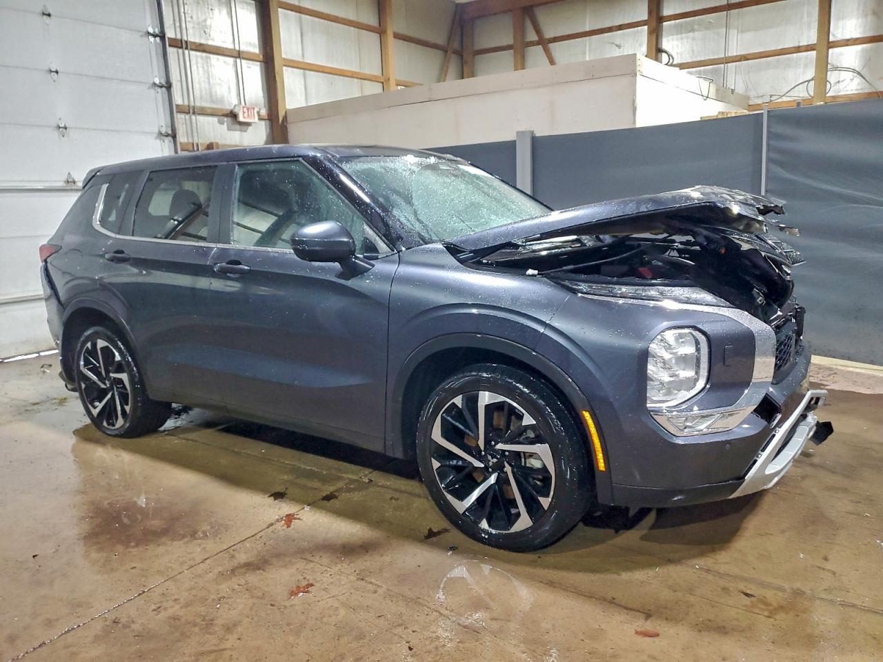 2024 MITSUBISHI OUTLANDER SE photo 4