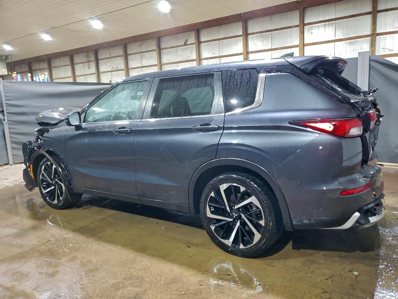 2024 MITSUBISHI OUTLANDER SE photo 2