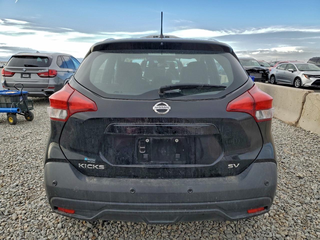 2020 NISSAN KICKS SV photo 11