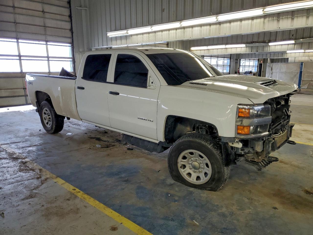 2019 CHEVROLET SILVERADO K2500 HEAVY DUTY photo 4
