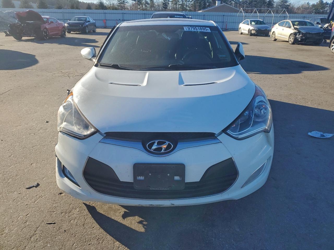 2013 HYUNDAI VELOSTER photo 13