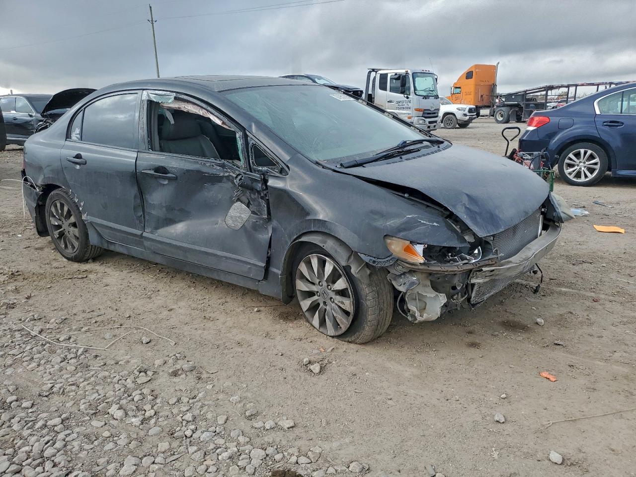 2011 HONDA CIVIC EXL photo 4