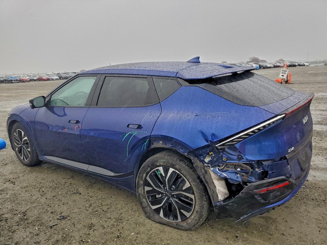 2022 KIA EV6 GT LINE photo 2