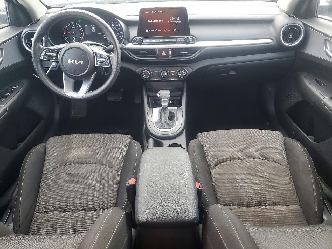 2023 KIA FORTE LXS photo 22