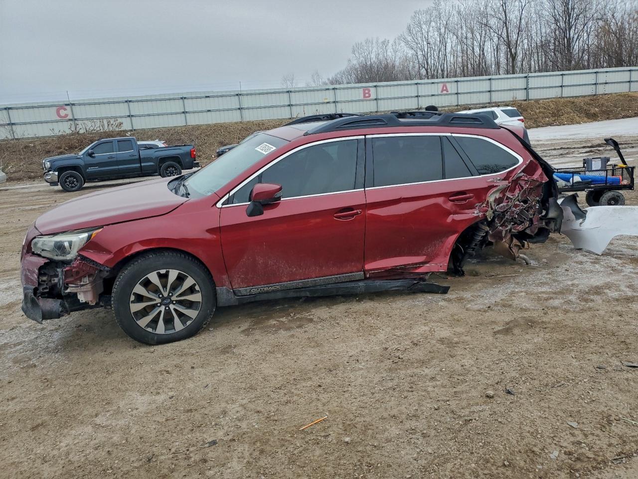 2015 SUBARU OUTBACK