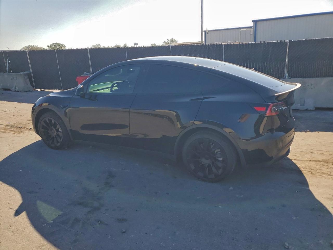 2021 TESLA MODEL Y photo 4