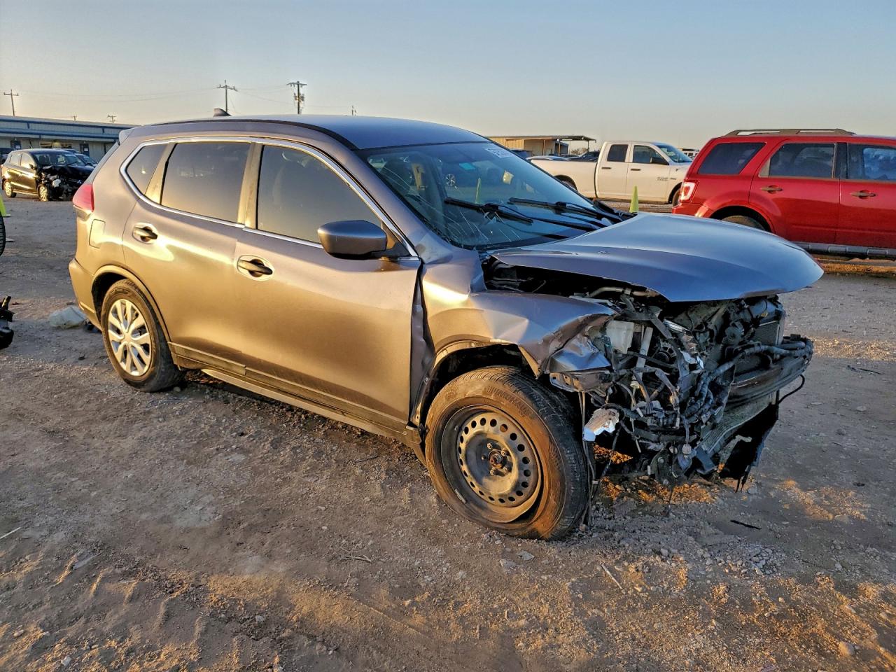 2017 NISSAN ROGUE SV photo 7