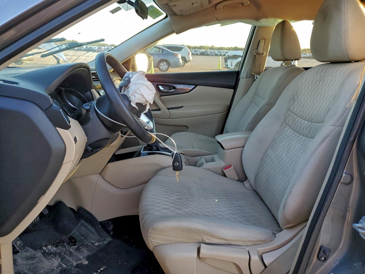2017 NISSAN ROGUE SV photo 13