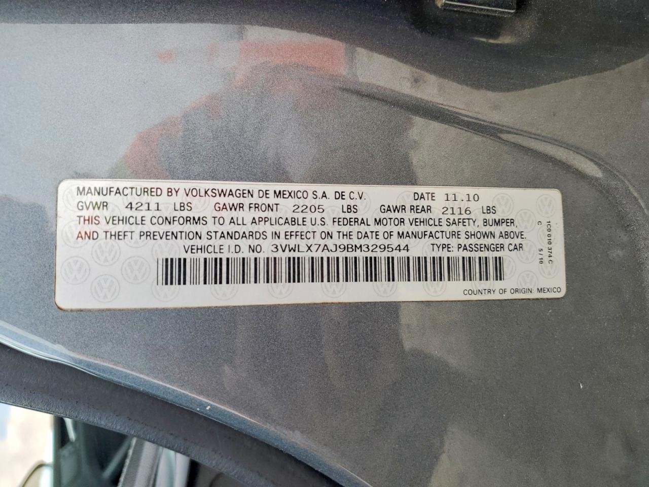 2011 VOLKSWAGEN JETTA SEL photo 12