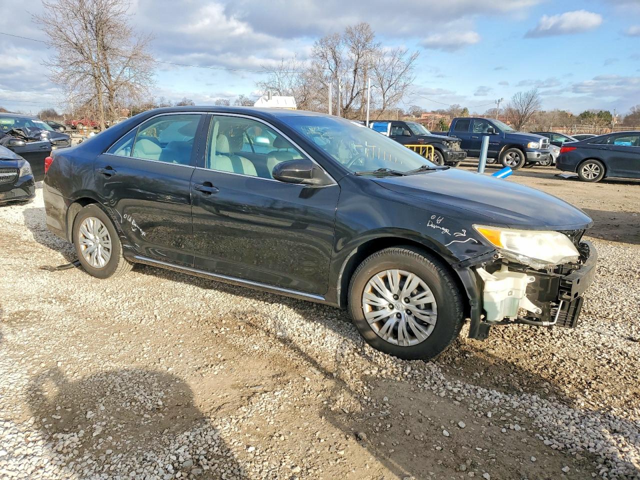 2012 TOYOTA CAMRY BASE photo 4