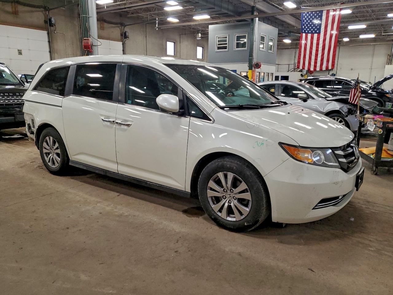 2016 HONDA ODYSSEY EXL photo 10