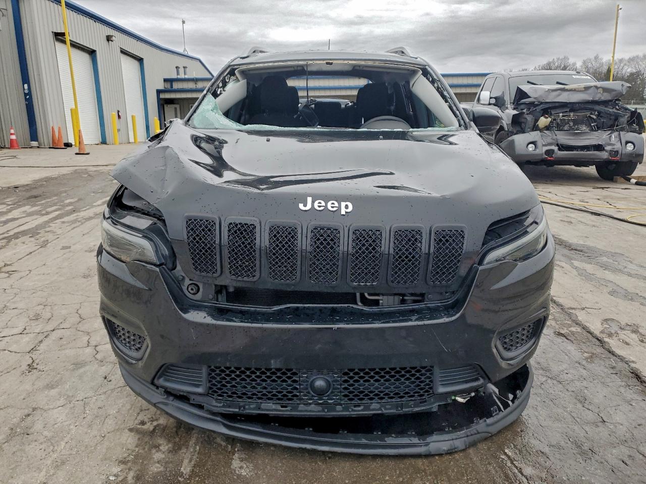 2021 JEEP CHEROKEE LATITUDE photo 9