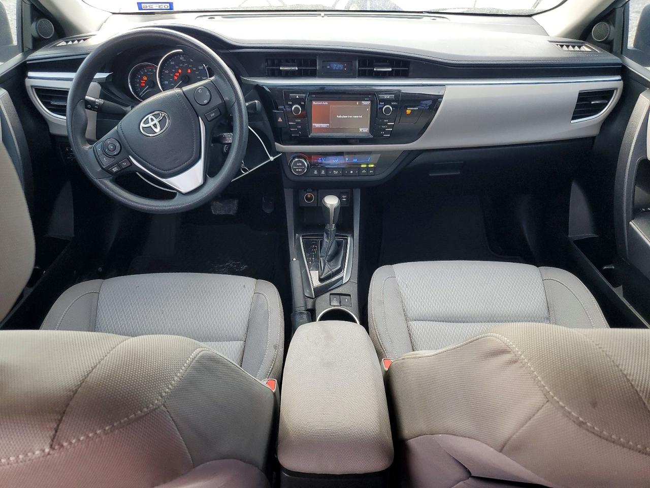 2015 TOYOTA COROLLA L photo 15