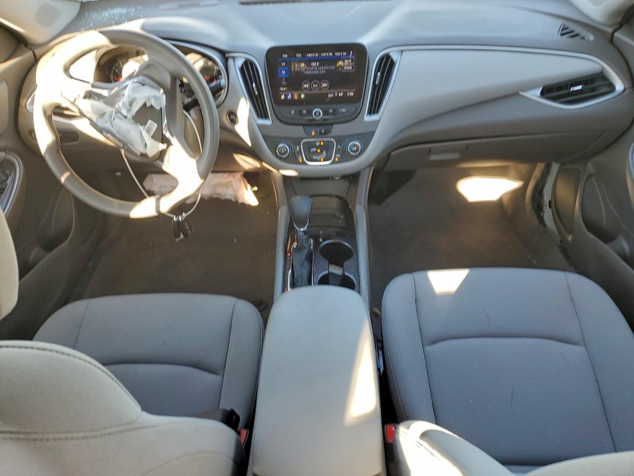 2024 CHEVROLET MALIBU LS photo 8