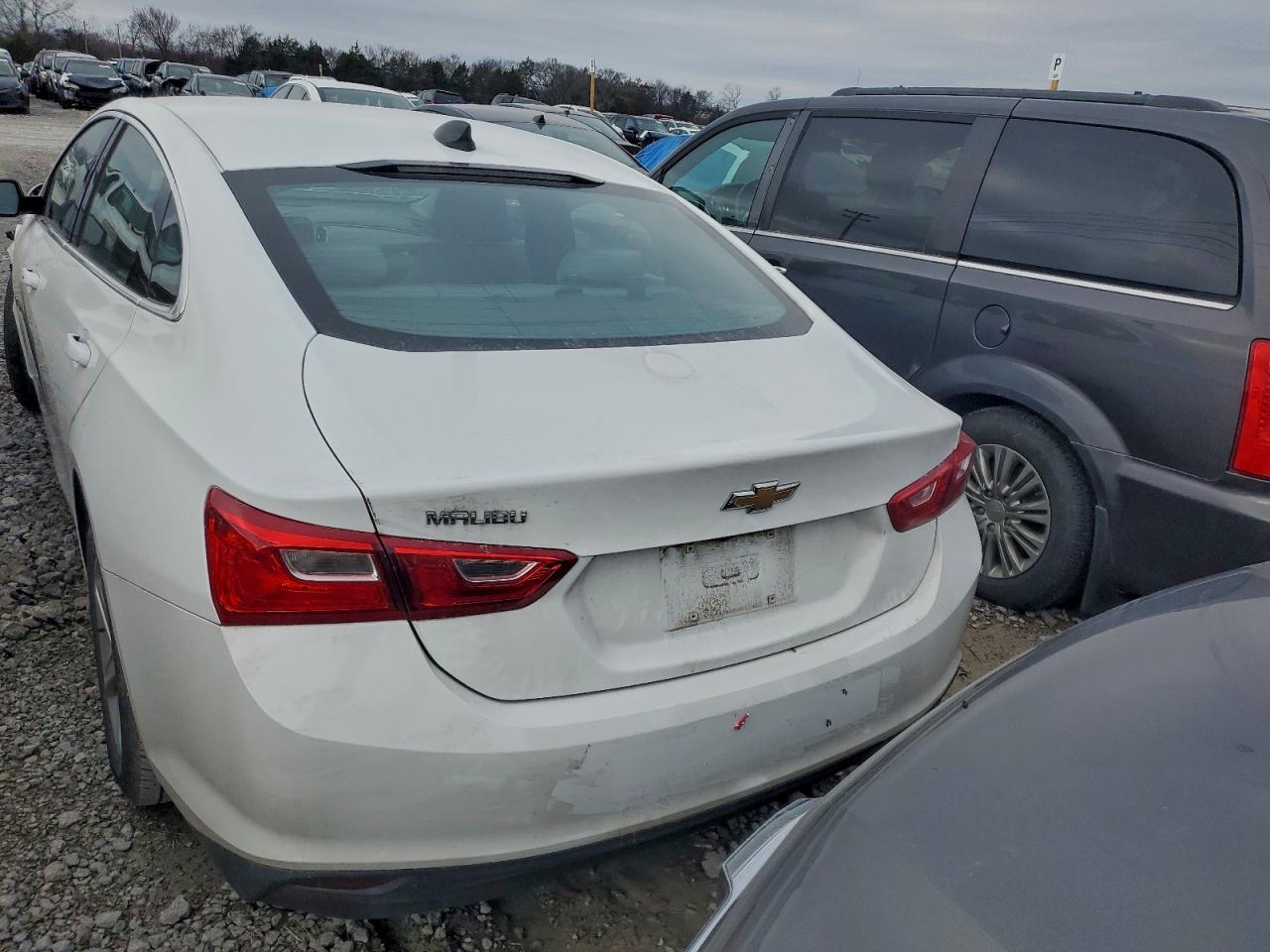 2024 CHEVROLET MALIBU LS photo 6