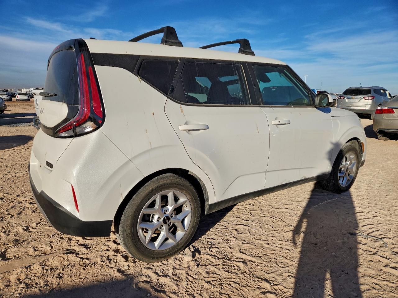 2024 KIA SOUL S photo 7