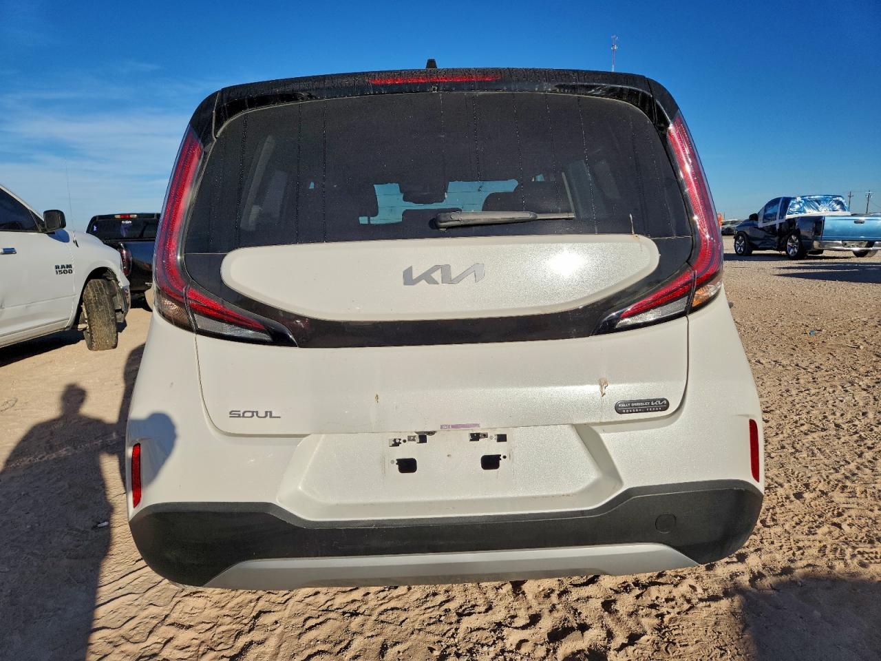 2024 KIA SOUL S photo 16