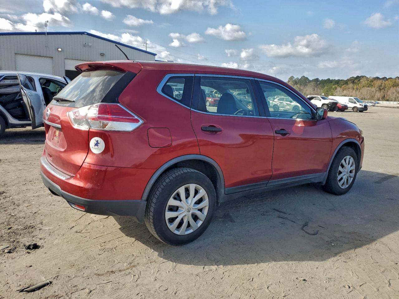 2016 NISSAN ROGUE S photo 3