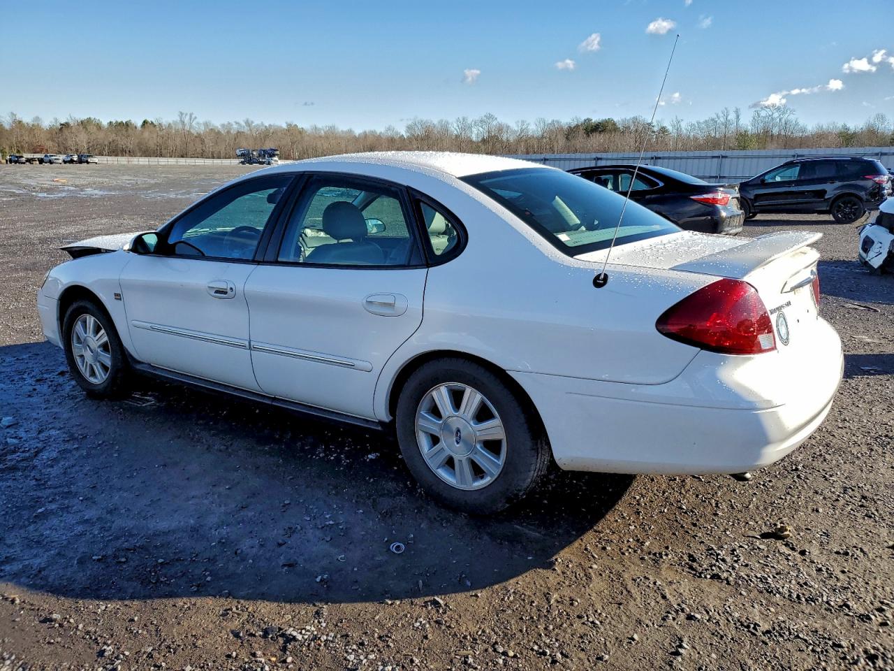 2003 FORD TAURUS SEL photo 3