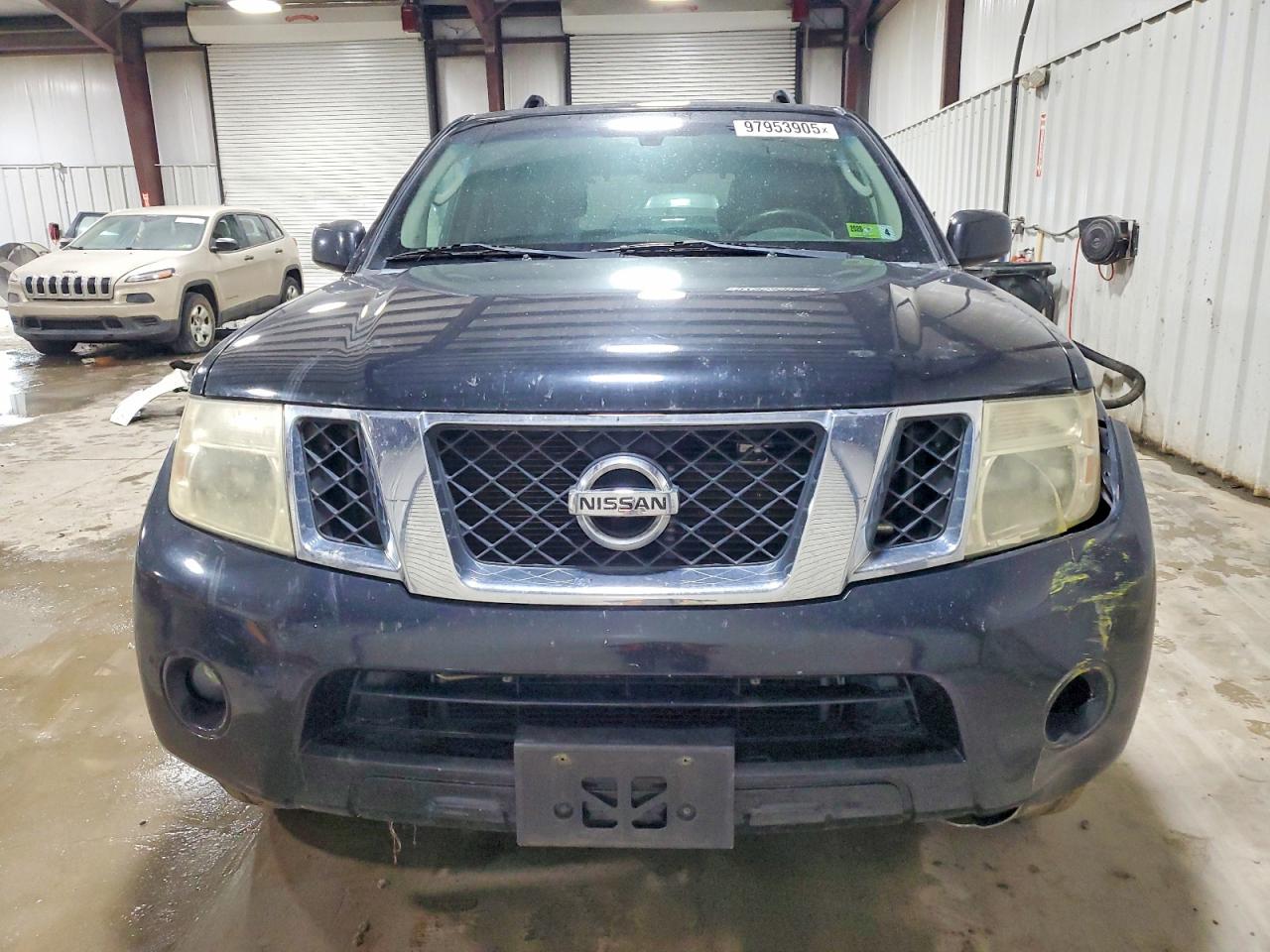 2011 NISSAN PATHFINDER S photo 9
