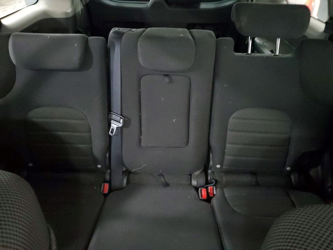 2011 NISSAN PATHFINDER S photo 19