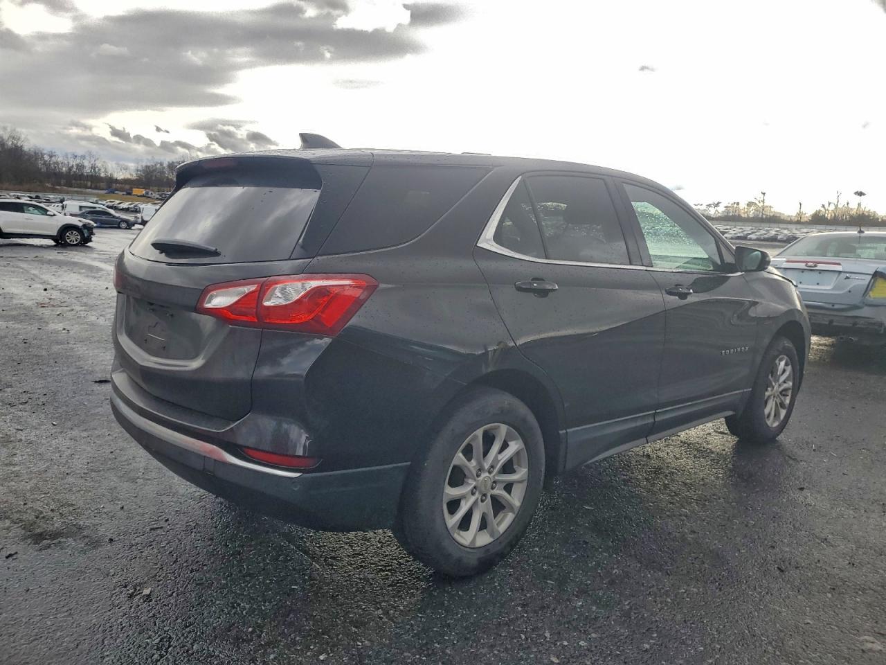 2019 CHEVROLET EQUINOX LT photo 3